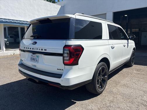 Star White Metallic Tri-Coat 2022 Ford Expedition Max Limited