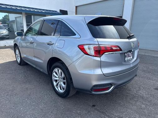 Lunar Silver Metallic 2018 Acura RDX Base