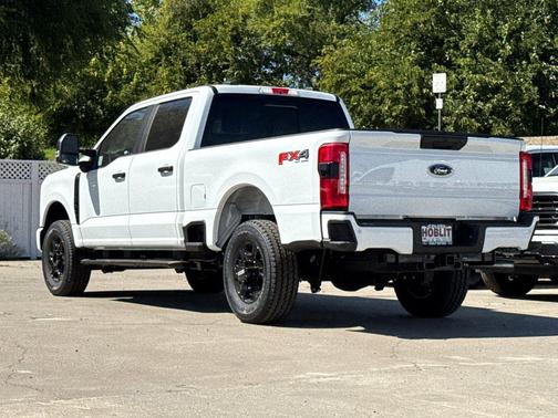 2025 Ford F-250 XL