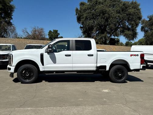 2025 Ford F-250 XL