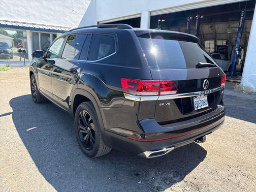 2022 Volkswagen Atlas 3.6L SE w/Technology