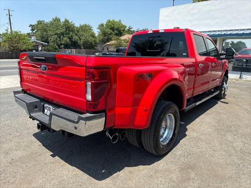 2022 Ford F-350 Lariat