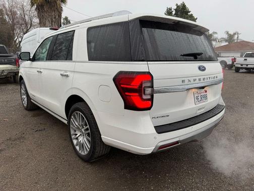 2023 Ford Expedition Platinum