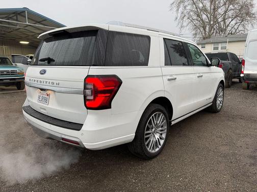 2023 Ford Expedition Platinum