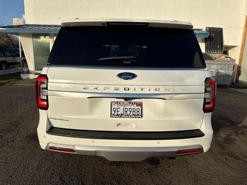 2023 Ford Expedition Platinum