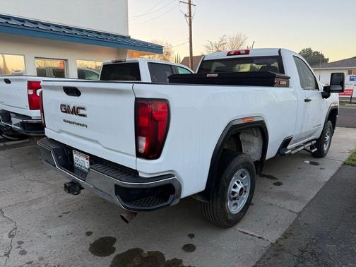 2022 GMC Sierra 2500 Pro