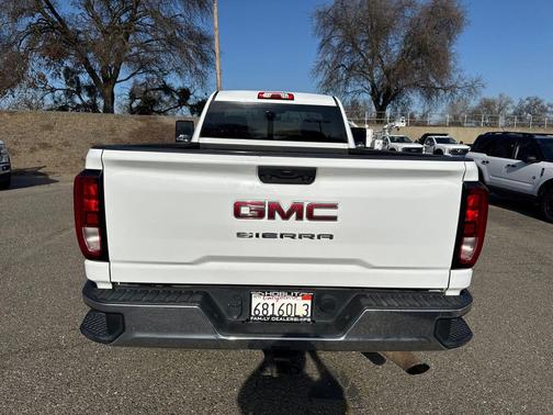 2022 GMC Sierra 2500 Pro
