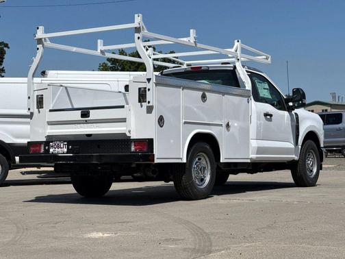 2025 Ford F-250 XL