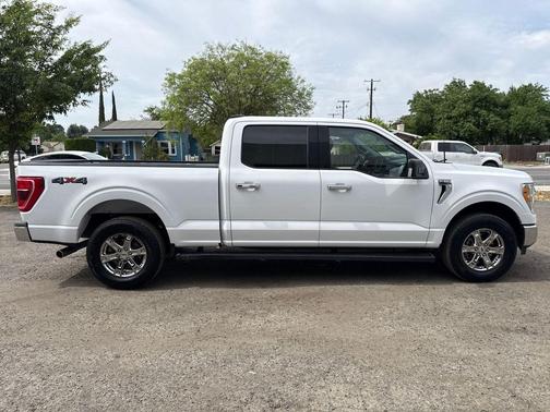 Oxford White 2021 Ford F-150 XLT