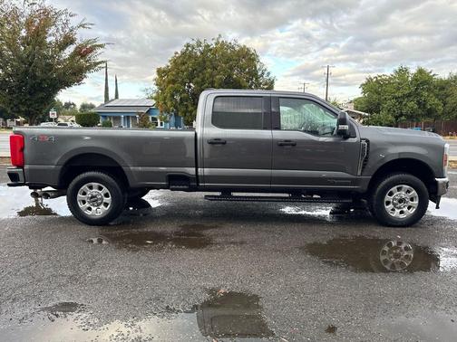 2024 Ford F-250 XLT