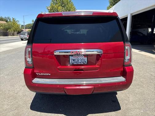 2015 GMC Yukon Denali