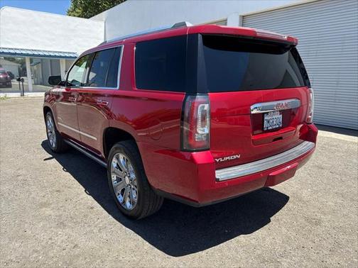 2015 GMC Yukon Denali
