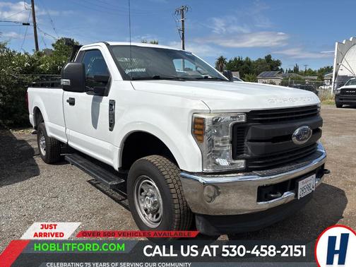 Oxford White 2018 Ford F-250 XL