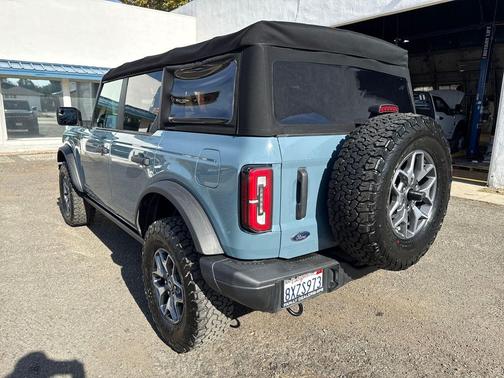 2021 Ford Bronco Badlands