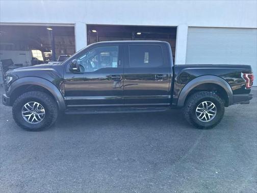 2017 Ford F-150 Raptor