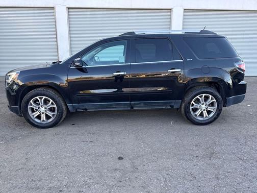 2016 GMC Acadia SLT-1