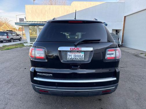 2016 GMC Acadia SLT-1