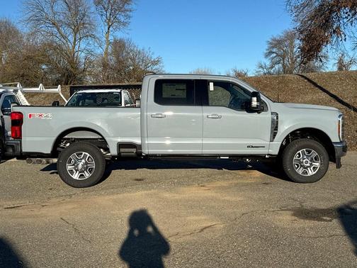 2026 Ford F-350 Lariat