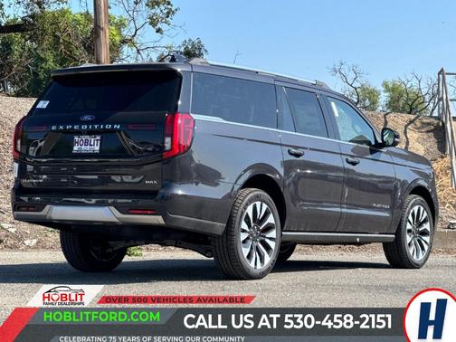 Dark Matter Gray Metallic 2026 Ford Expedition Max Platinum