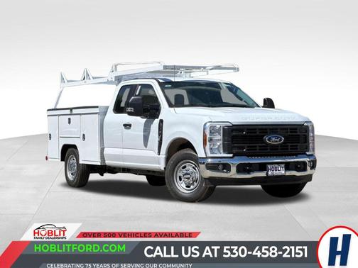 Oxford White 2026 Ford F-250 XL