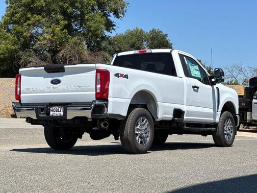 2025 Ford F-250 XLT