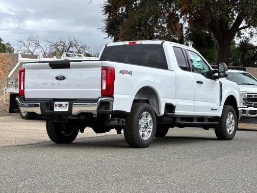 Oxford White 2026 Ford F-250 XLT