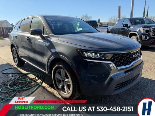 2023 Kia Sorento LX