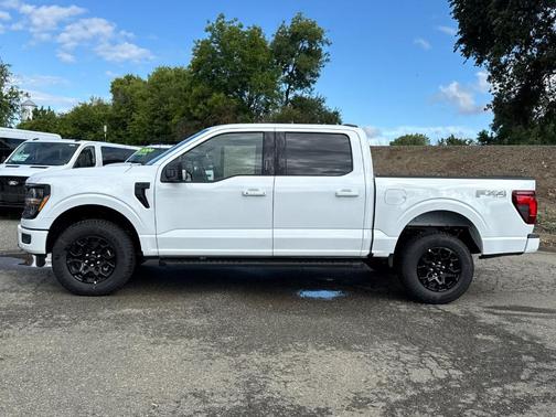 Oxford White 2026 Ford F-150 XLT