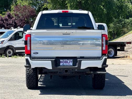 White Metallic 2026 Ford F-250 Platinum