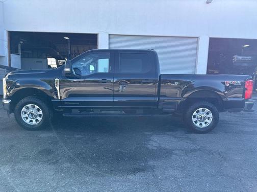 2024 Ford F-250 XLT