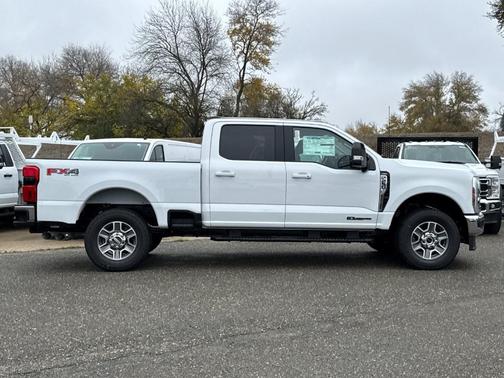 Oxford White 2026 Ford F-250 Lariat
