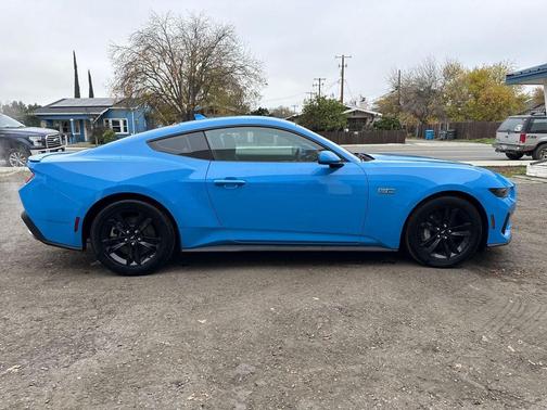 2025 Ford Mustang GT