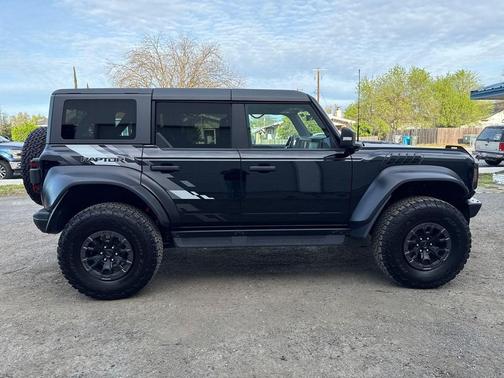 2022 Ford Bronco Raptor