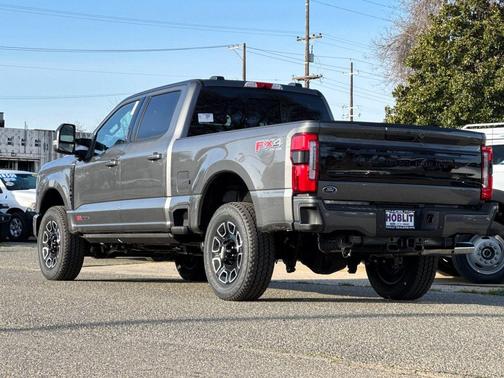 2026 Ford F-250 Platinum