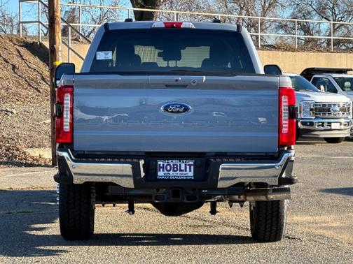 Glacier Gray Metallic 2026 Ford F-350 Lariat Super Duty