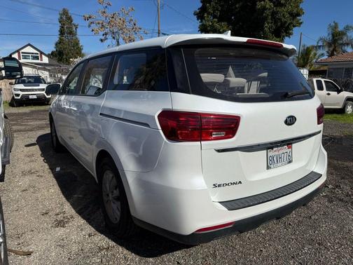 2019 Kia Sedona L