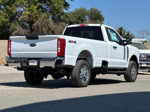 2025 Ford F-250 XLT