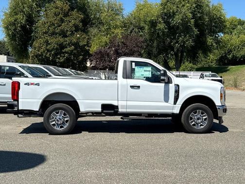 2025 Ford F-250 XLT