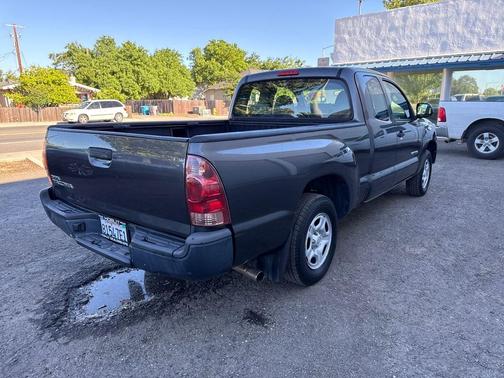 2012 Toyota Tacoma Base