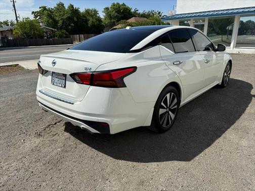 2020 Nissan Altima 2.5 SV