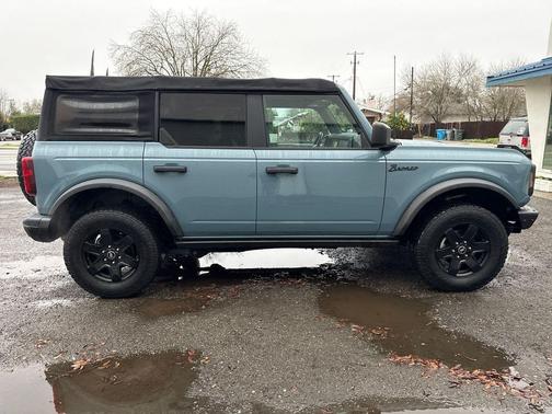 2021 Ford Bronco Black Diamond