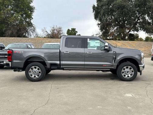 2026 Ford F-350 Lariat