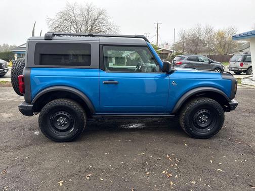 2022 Ford Bronco Black Diamond