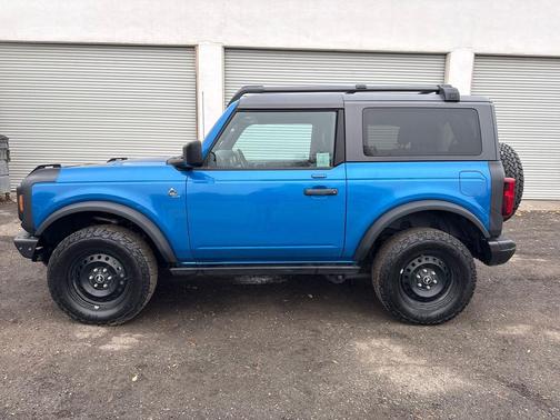 2022 Ford Bronco Black Diamond