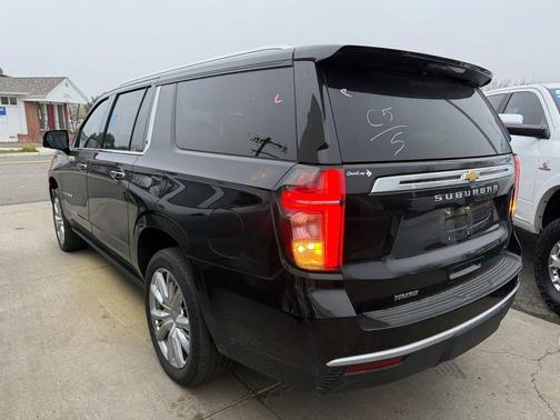 2024 Chevrolet Suburban 4WD High Country