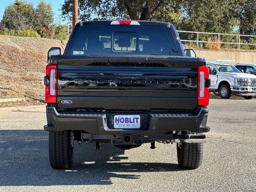 2026 Ford F-250 Platinum