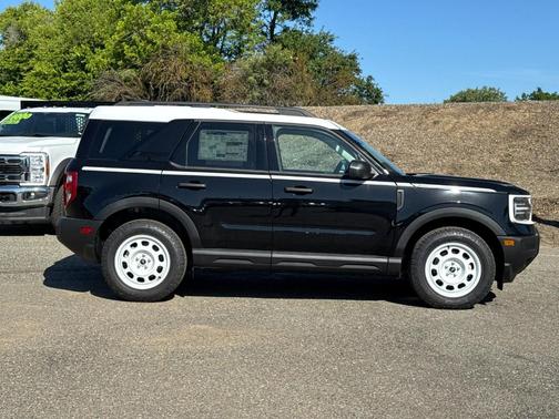 Shadow Black 2026 Ford Bronco Sport Heritage