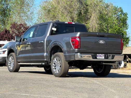 Carbonized Gray Metallic 2026 Ford F-150 Lariat