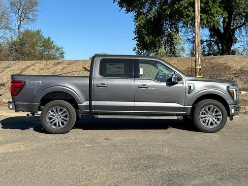 Carbonized Gray Metallic 2026 Ford F-150 Lariat