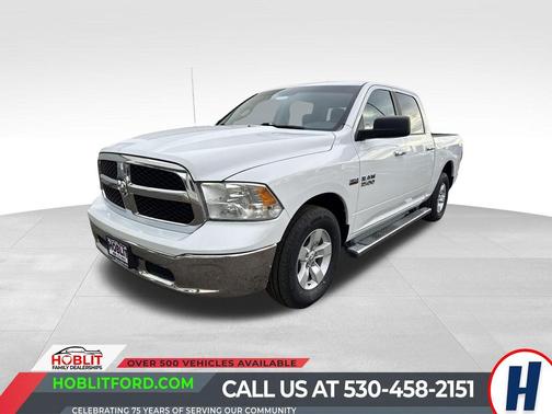 2017 RAM 1500 SLT